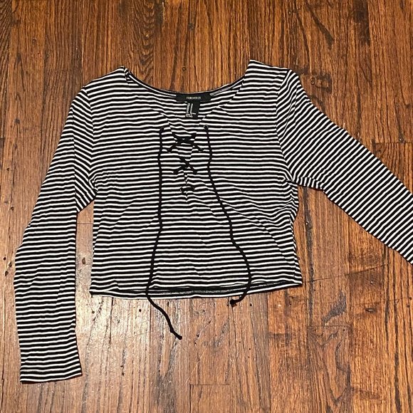 Forever 21 Tops - Striped Black and White Crop Top